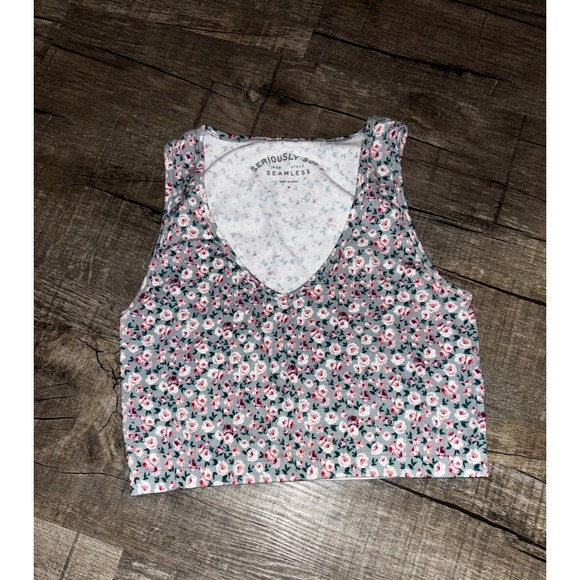 Aeropostale Tops - Aeropostale Seriously Soft Seamless Floral Ribbed Crop Top Grey Pink V-Neck M